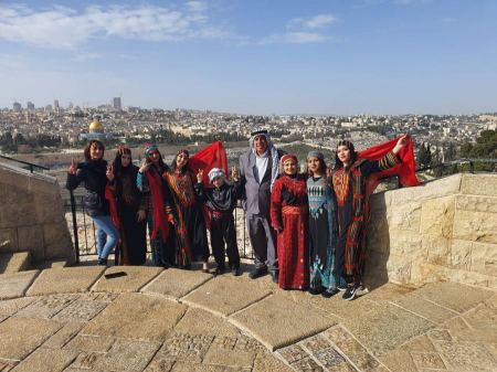 مؤسسة سيدة الأرض تنجز تصوير وانتاج العمل الفني الوطني :تحية من فلسطين للجزائر